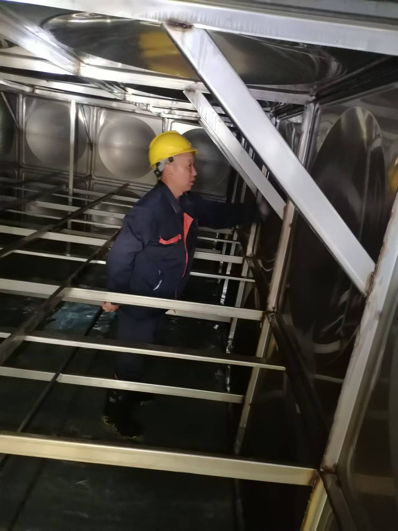 浙江滨江清洗水箱