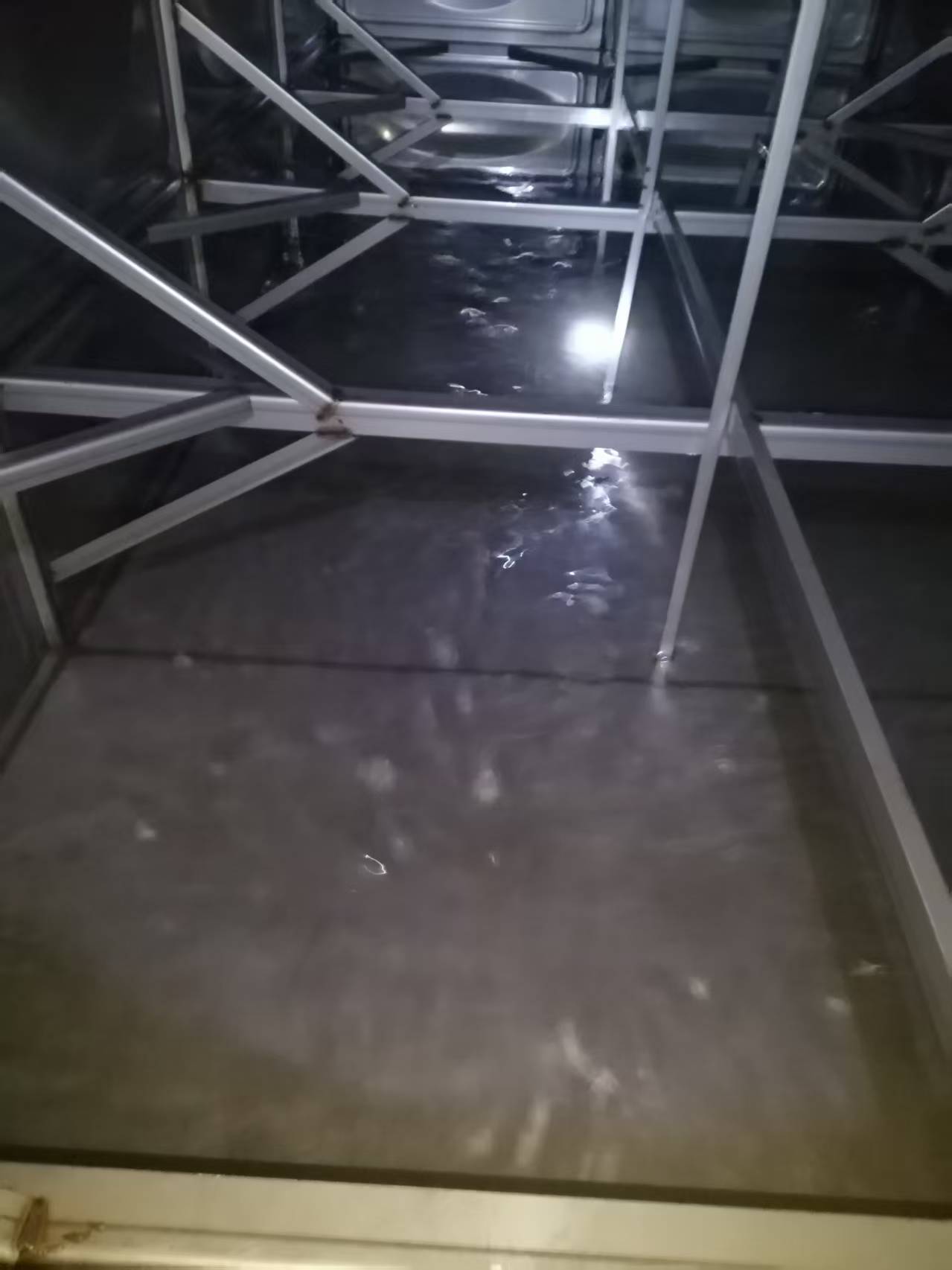 嘉兴长安学校水箱清洗，学校清洗水箱 学校生活水箱清洗(图4)